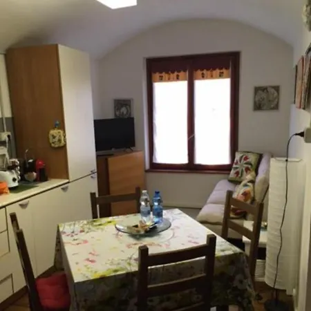 Casa de hóspedes Nina 3*